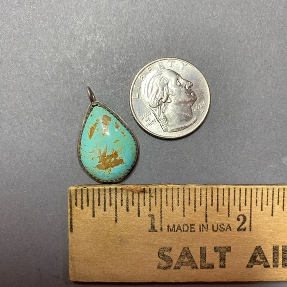 Vintage turquoise sterling silver pendant - Picture 2 of 5